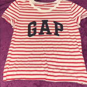 Gap Tshirt
